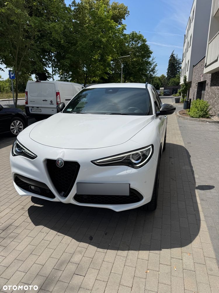 Alfa Romeo Stelvio 2.0 Turbo B-Tech Edition Q4 - 1