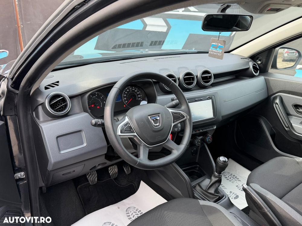 Dacia Duster SCe 115 2WD Essential - 11