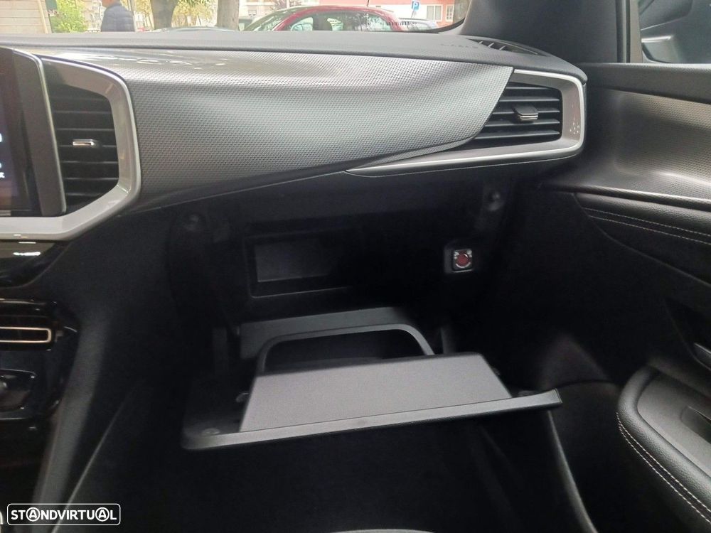 Opel Mokka 1.2 Hybrid GS eDCT - 22