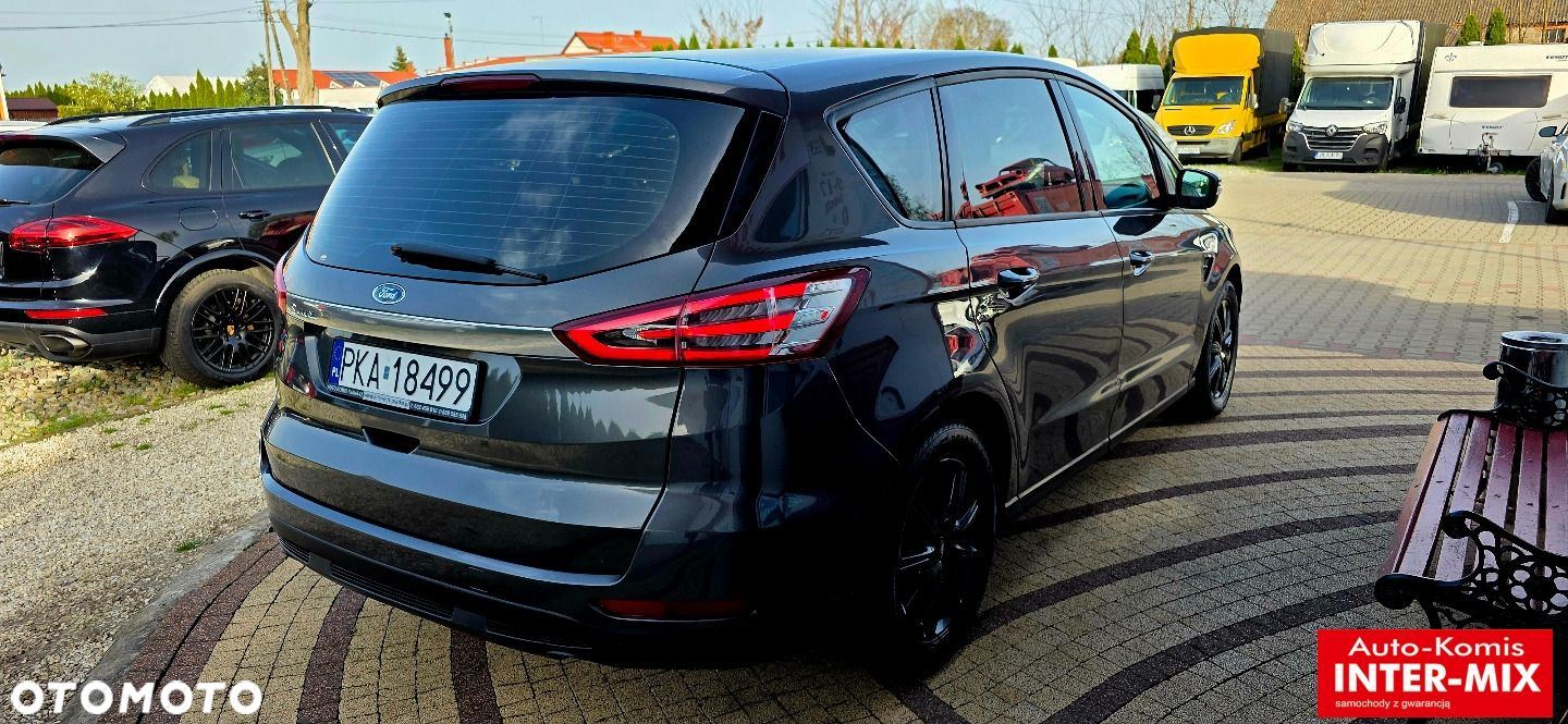 Ford S-Max - 9
