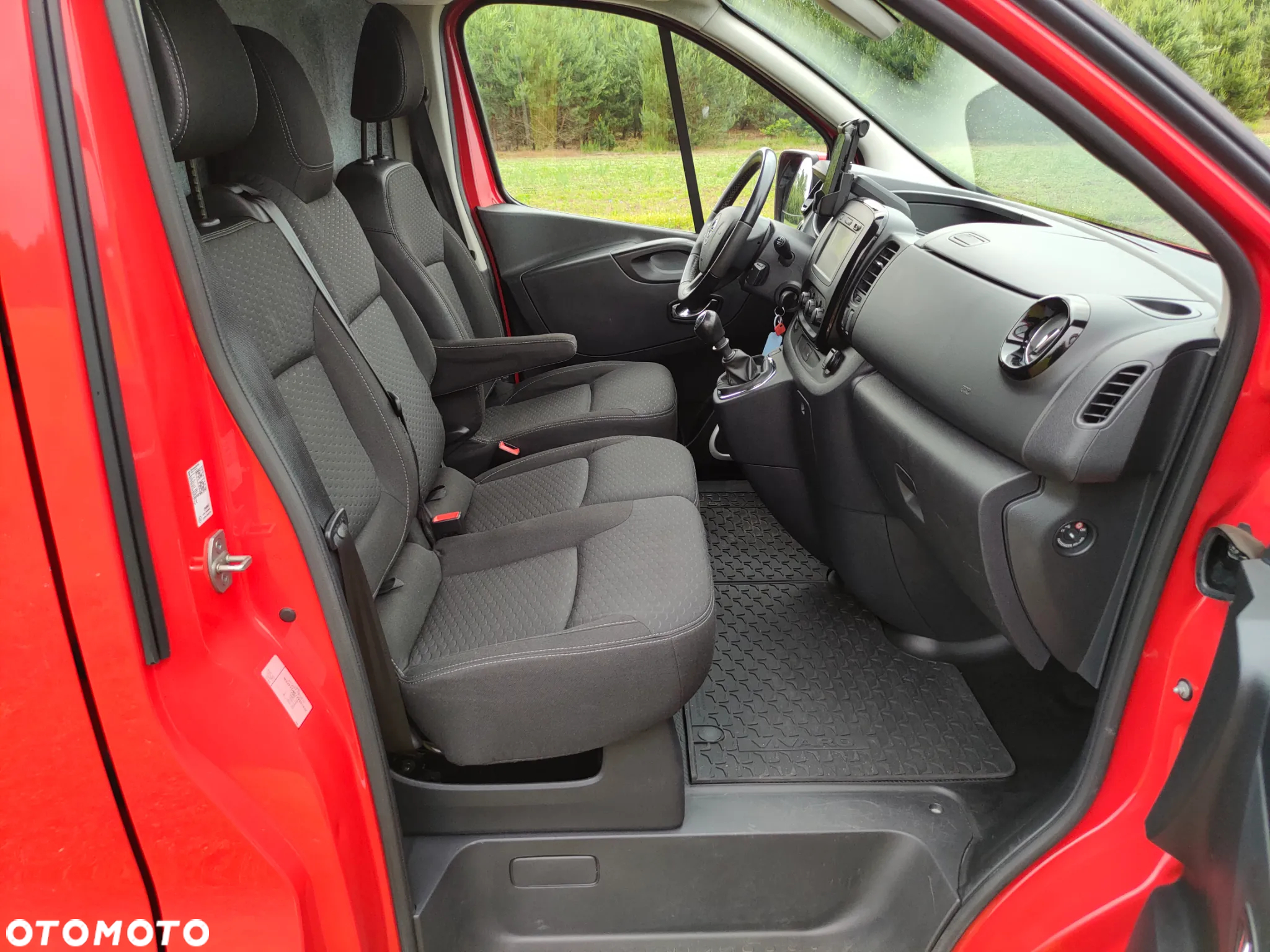 Opel Vivaro - 34