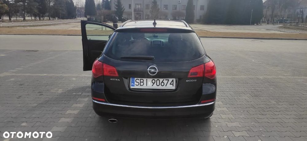 Opel Astra IV 2.0 CDTI Cosmo - 6