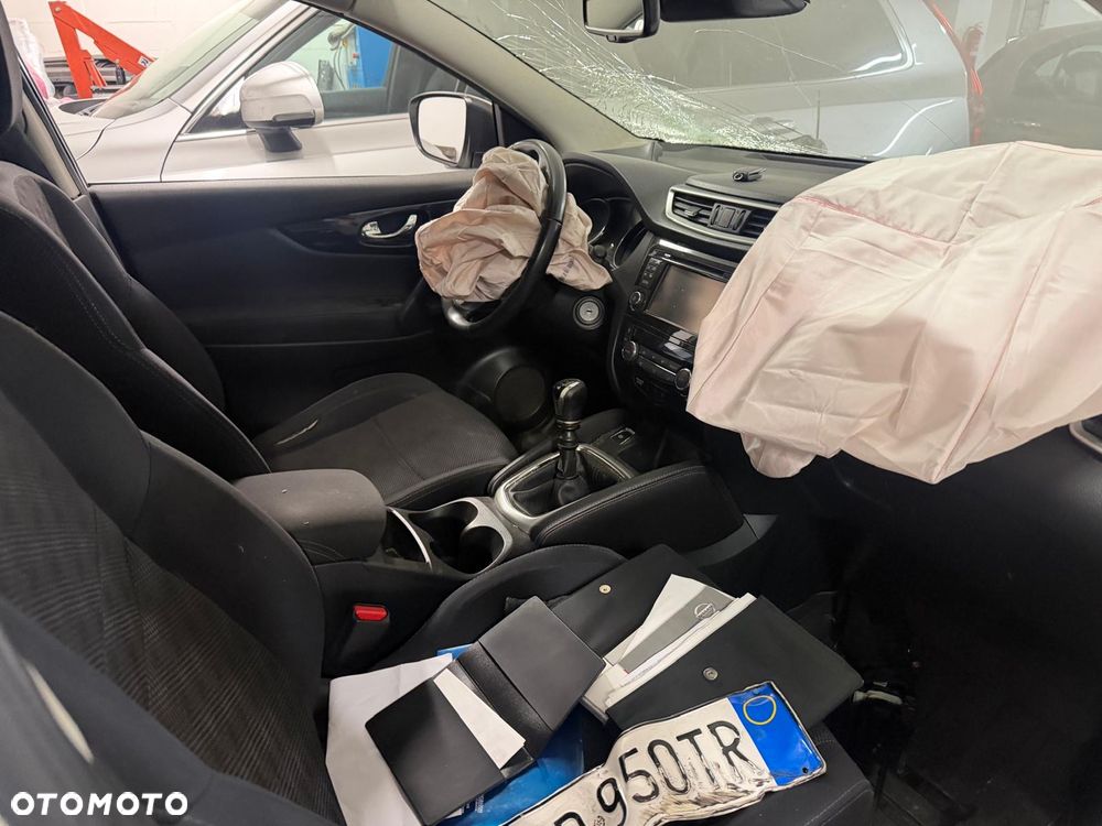 Nissan Qashqai - 5