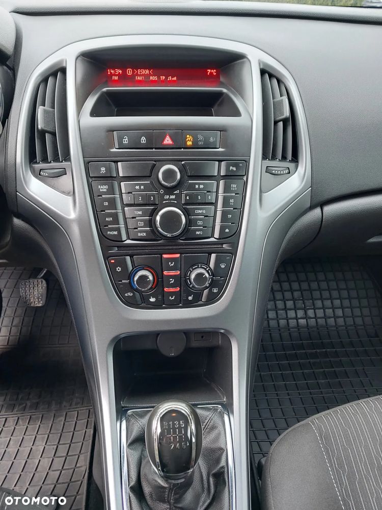 Opel Astra IV 1.7 CDTI Cosmo - 6