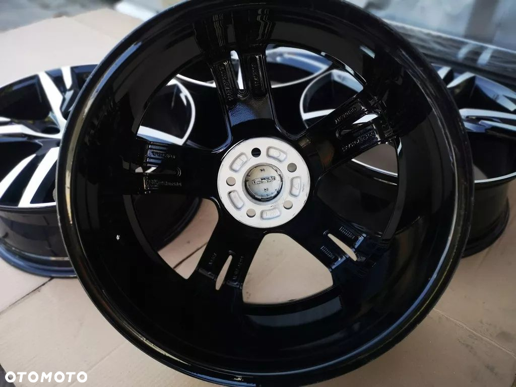 VOLVO XC60 V90 S90 S60 XC40 7,5X19 ET50,5 - 10