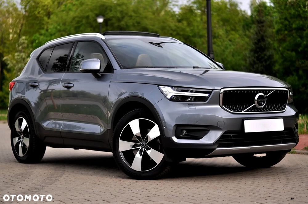 Volvo XC 40 D4 AWD Momentum Pro - 2