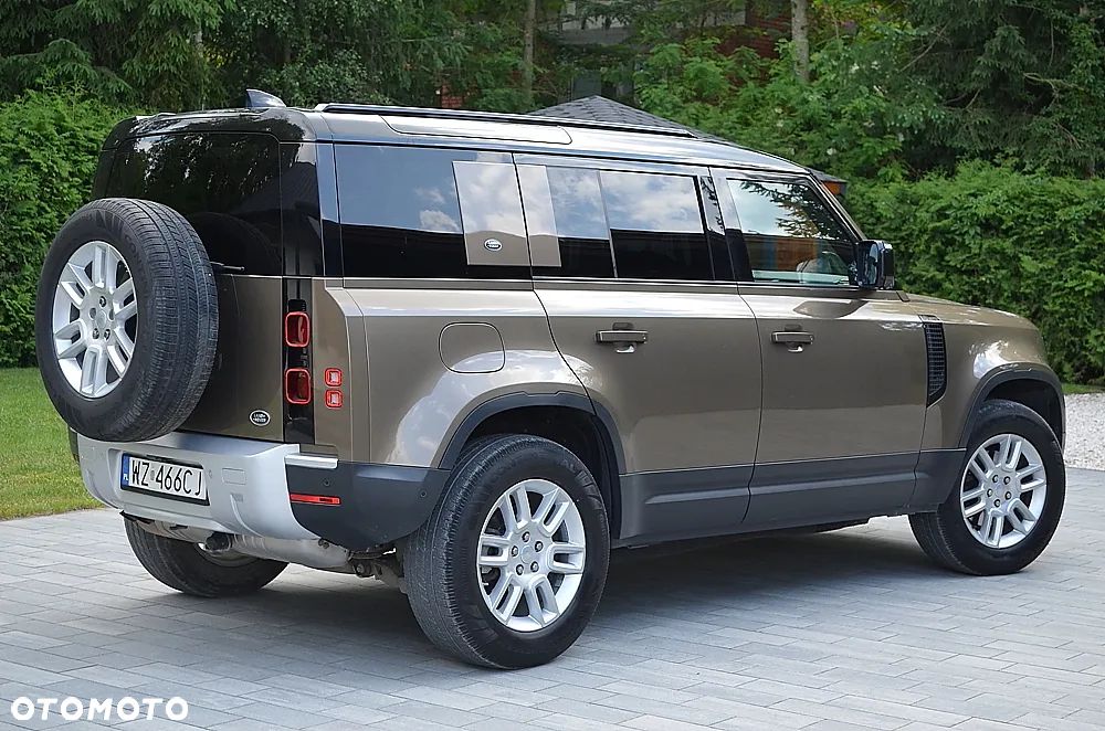 Land Rover Defender 2.0 D240 S - 9