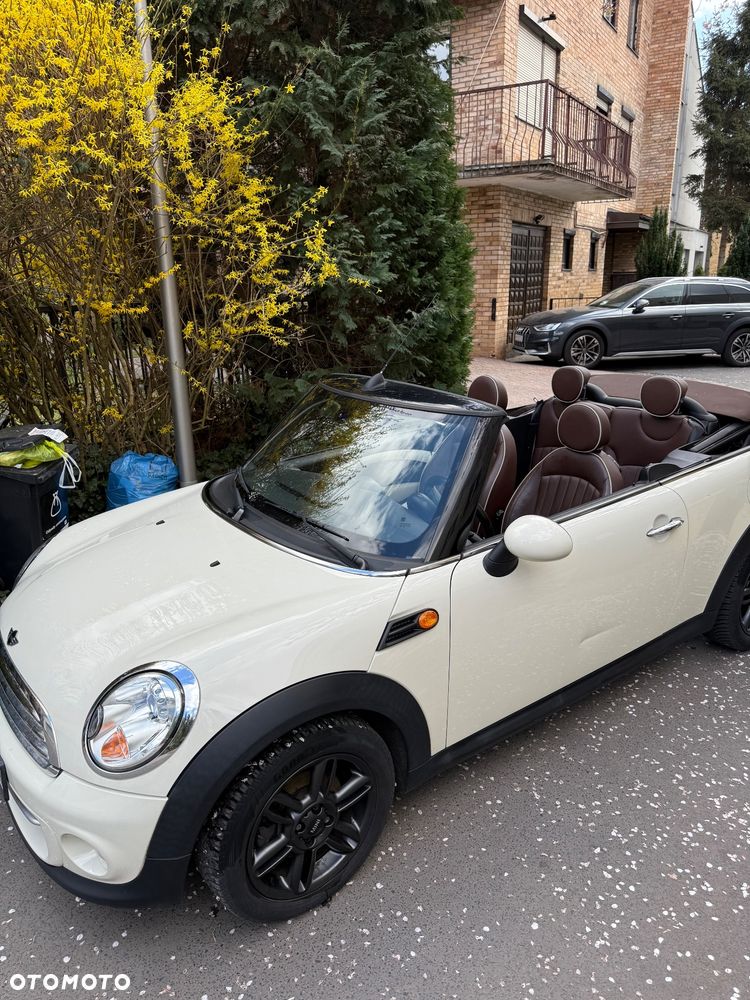 MINI Cooper Standard - 8