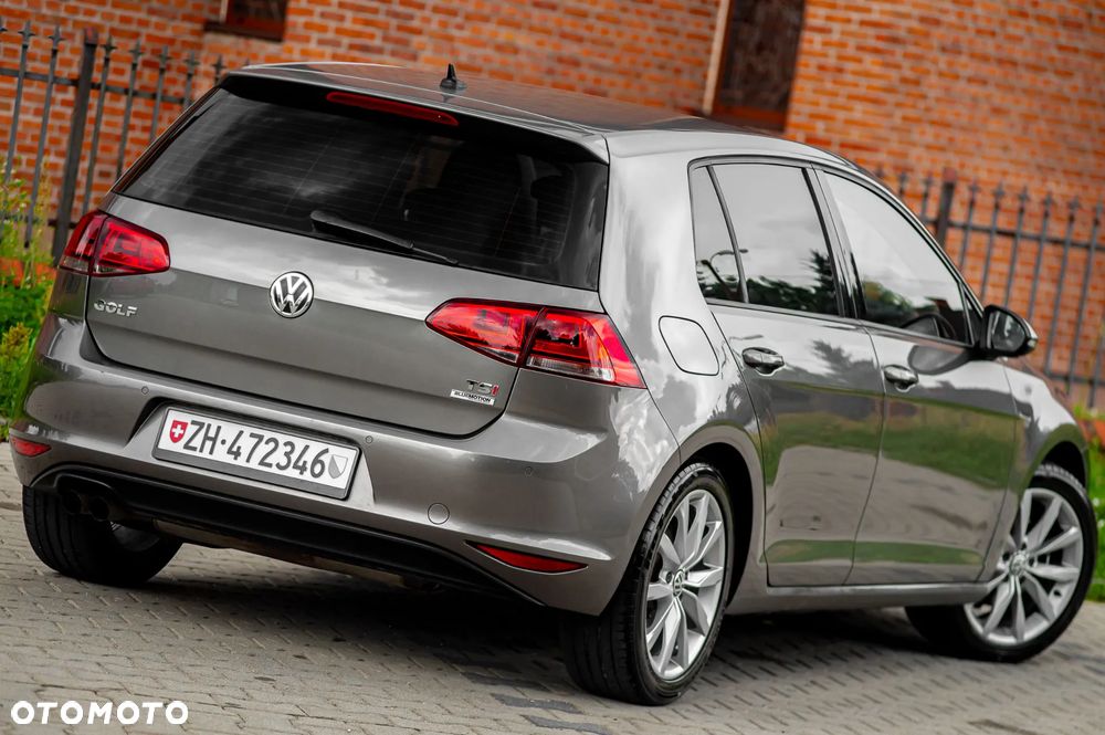 Volkswagen Golf 1.4 TSI BMT Highline - 15