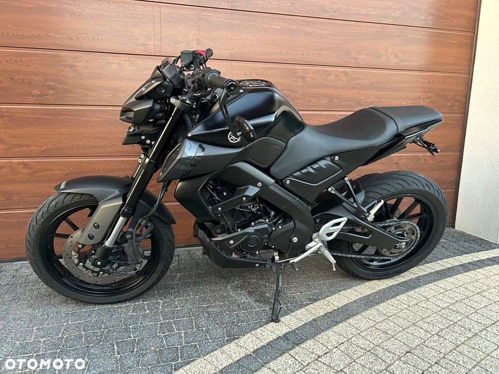Yamaha MT - 11