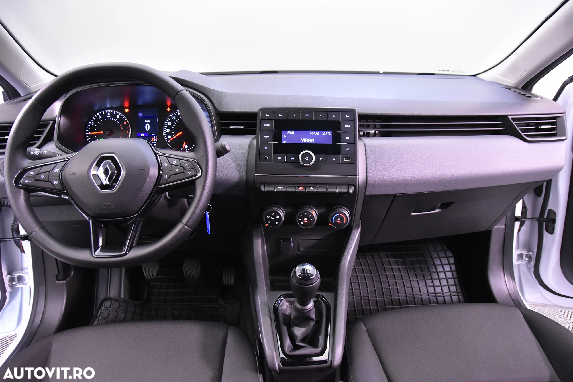 Renault Clio V TCe 90 CVT Techno - 9