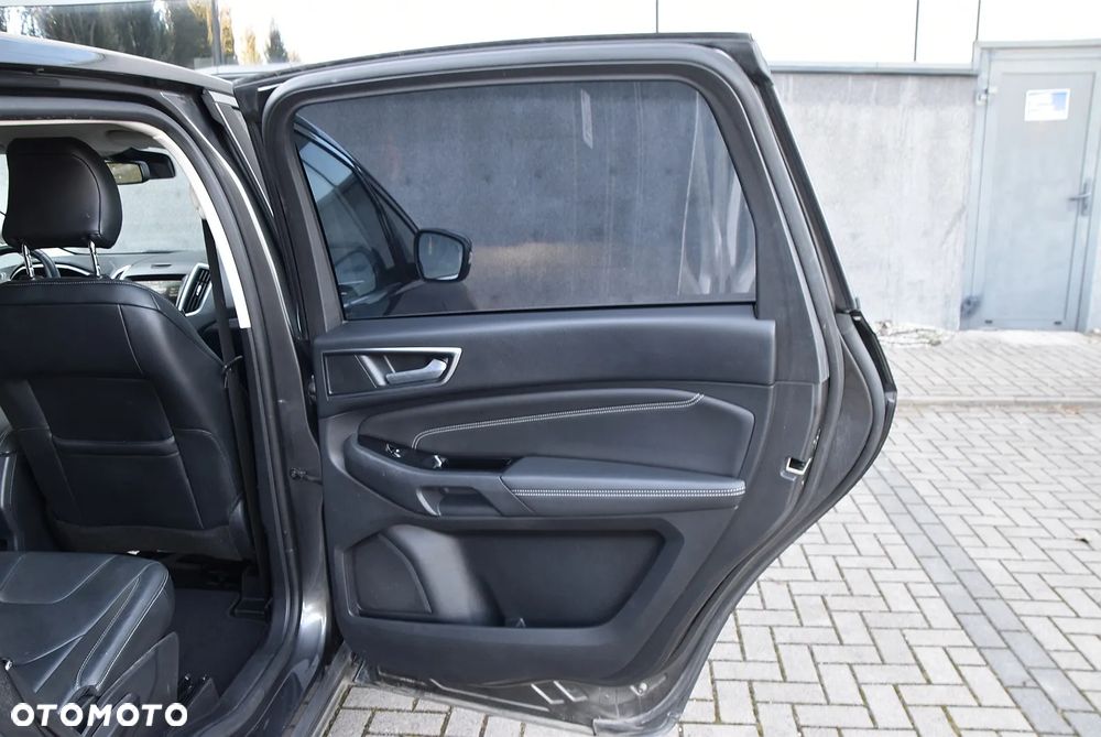 Ford S-Max 2.0 TDCi Titanium PowerShift - 25
