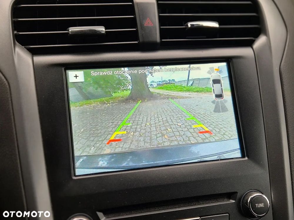 Ford Mondeo 2.0 TDCi Titanium - 23