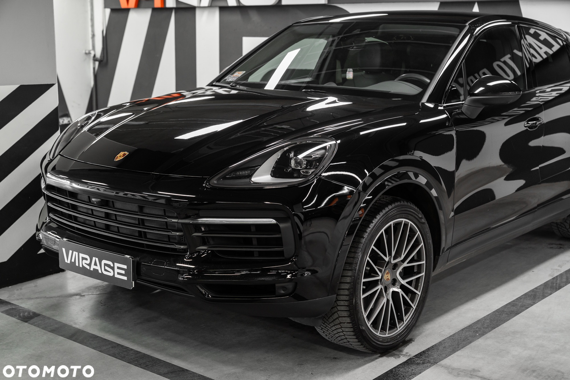 Porsche Cayenne Coupe Platinum Edition - 7