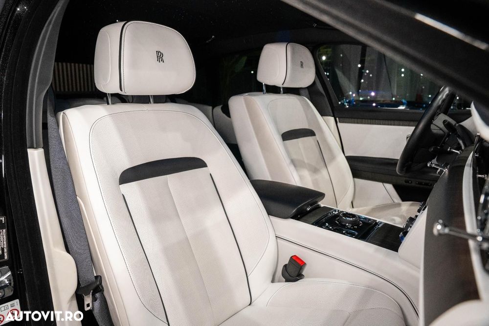Rolls-Royce Ghost - 39