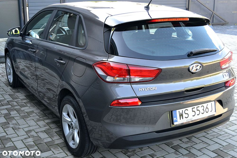 Hyundai i30 1.4 Classic + - 7