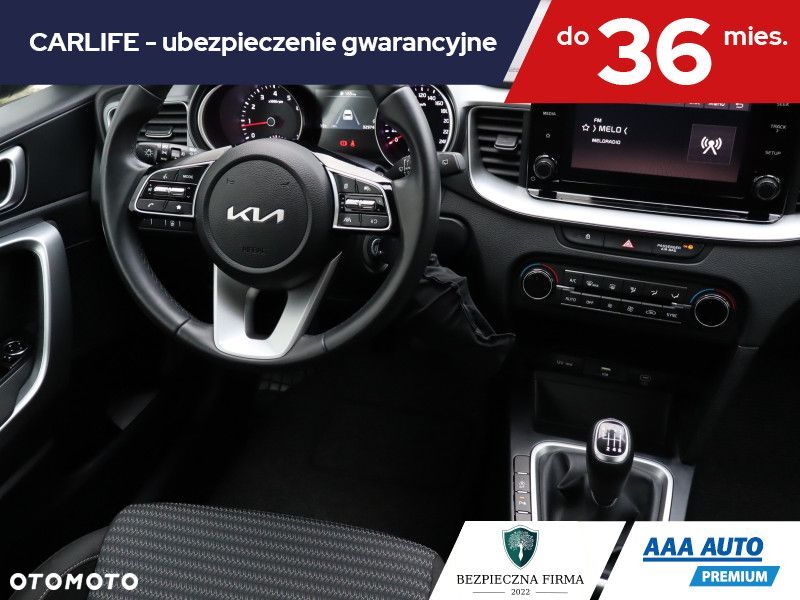 Kia Ceed - 8