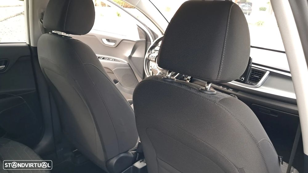 Kia Rio 1.2 CVVT Dynamic - 26