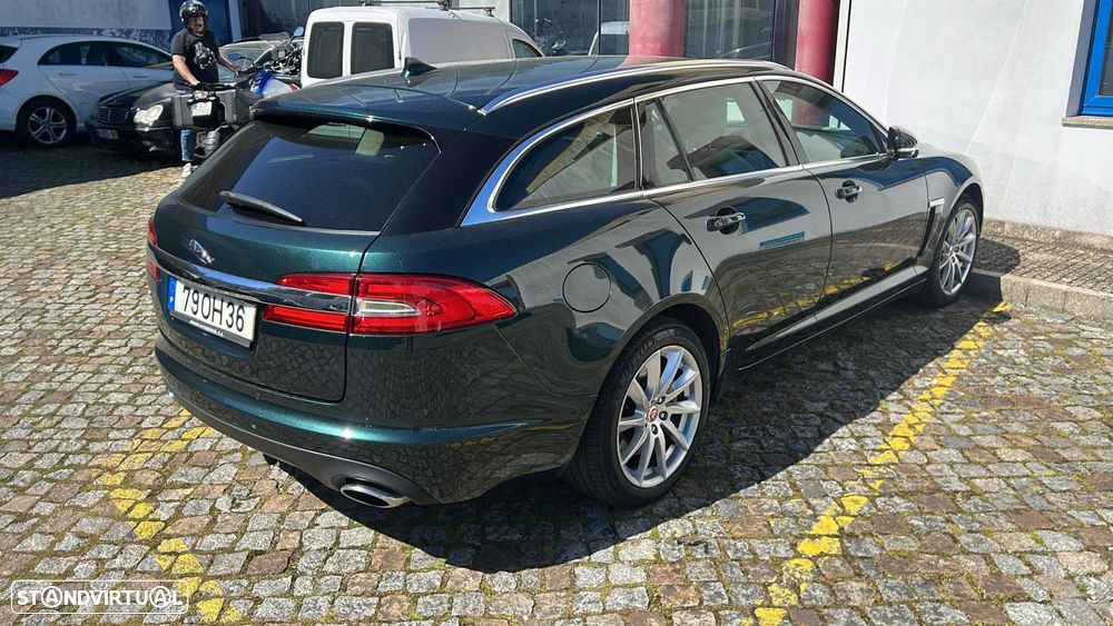 Jaguar XF Sportbrake 3.0 D V6 R-Sport - 3