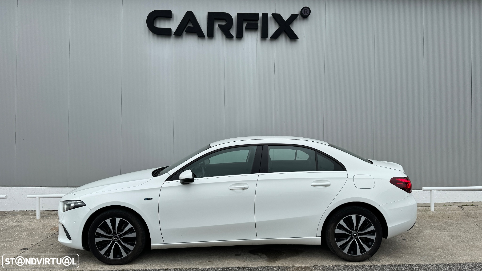 Mercedes-Benz A 250 Limousine e Style Plus - 16