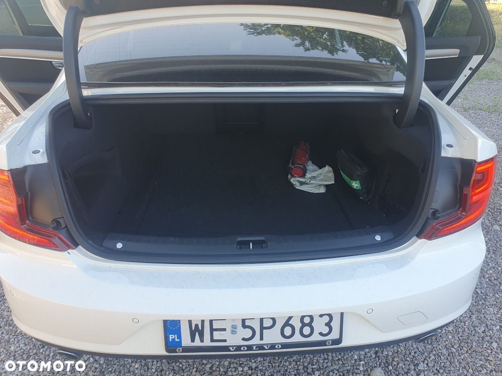 Volvo S90 D4 Momentum - 22
