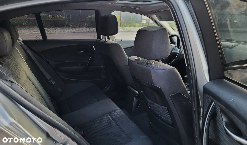 BMW Seria 1 118d - 15
