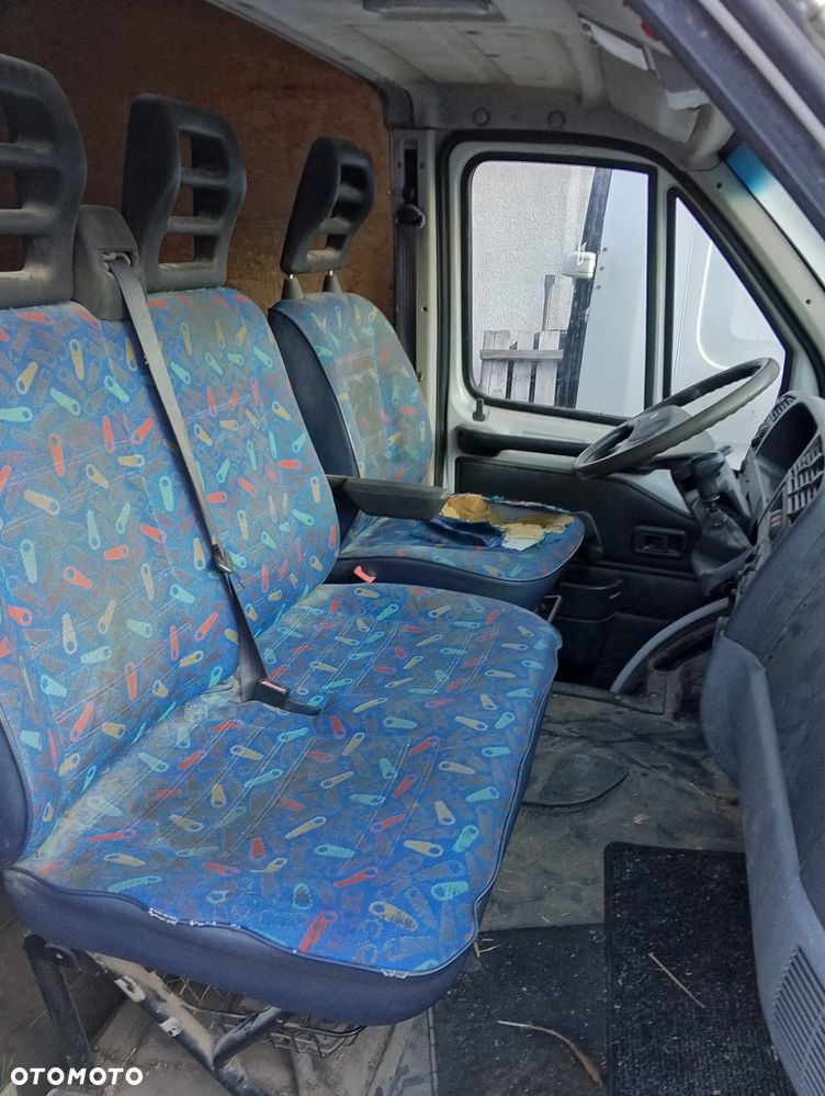 Fiat Ducato II (94-02r.) 2.8D 87KM. Silnik Skrzynia lakier .Cały na części. GWARANCJA !!! Przód Tył Zestaw Komplet Drzwi Klapa Zderzak Błotnik Maska Grill Atrapa Szyba Pas Lampa Lusterko Boczki Fotel Kanapa Kokpit Deska Rozdzielcza Przełącznik Włącznik Sterownik Przewody Wiązka Instalacja Moduł Komputer Czujnik Listwa Pompa Alternator Wtryski Głowica Rozrusznik Kompresor Sprzęgło Dwumas Silnik Skrzynia ABS Klimatyzacji Paliwa Wspomagania Kolektor Turbina Przepustnica Zawór Chłodnica Koło Hak Belka Sanki Zawieszenie Mcpherson Półoś Amortyzator Wydech Tłumik Zacisk Most - 7