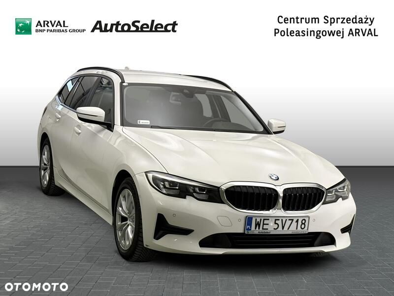 BMW Seria 3 318i - 9