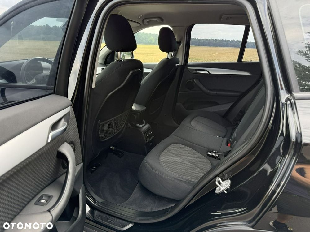 BMW X1 xDrive18d Advantage - 28