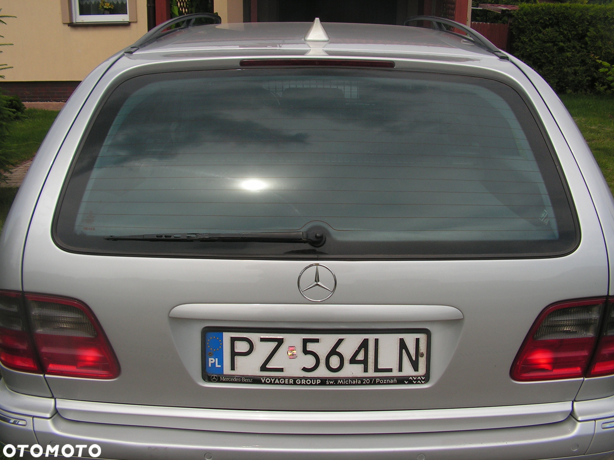 Mercedes-Benz Klasa E - 24