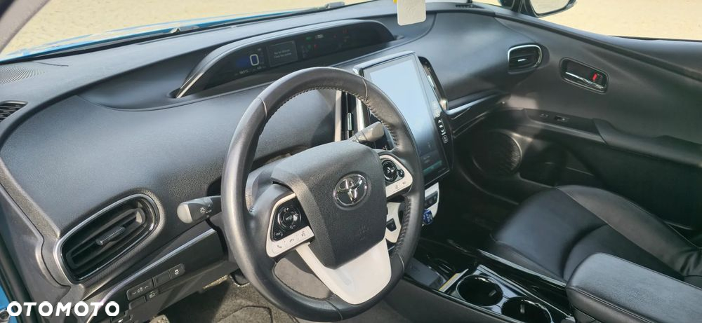 Toyota Prius Plug-in 1.8 Hybrid Executive - 10