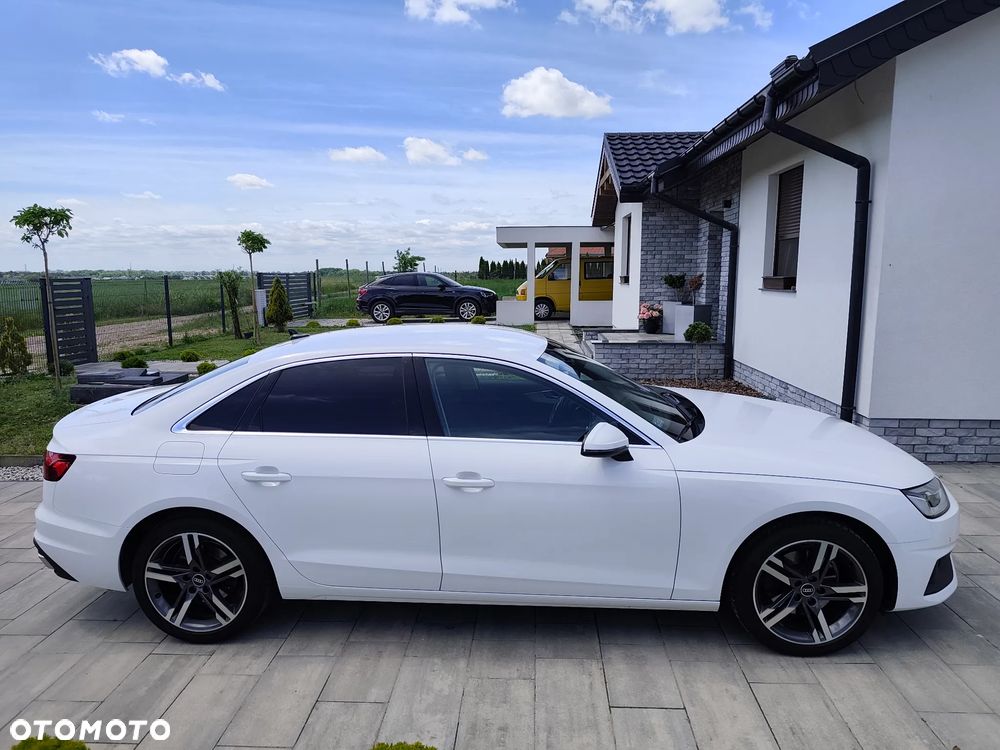 Audi A4 Limousine - 8
