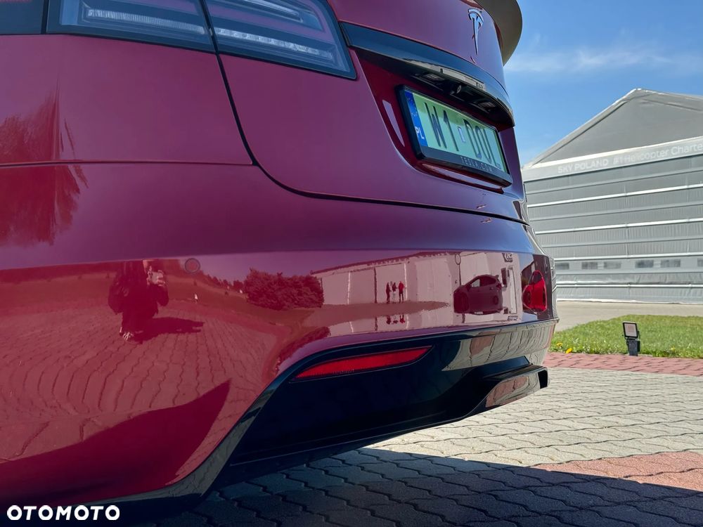 Tesla Model S Plaid - 7