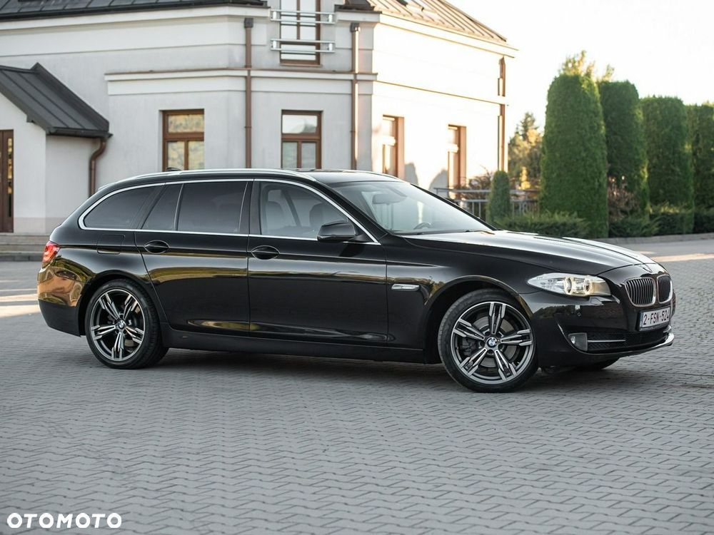 BMW Seria 5 520d Luxury Line - 19