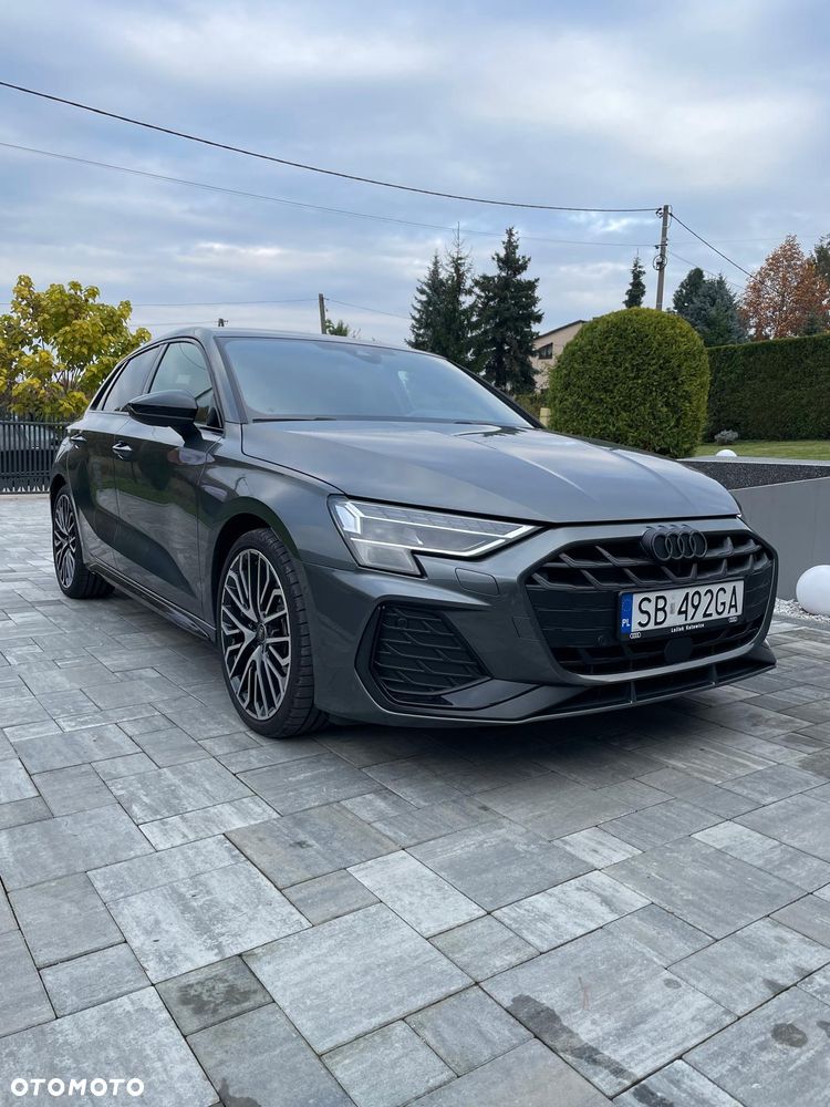 Audi A3 Sportback - 1