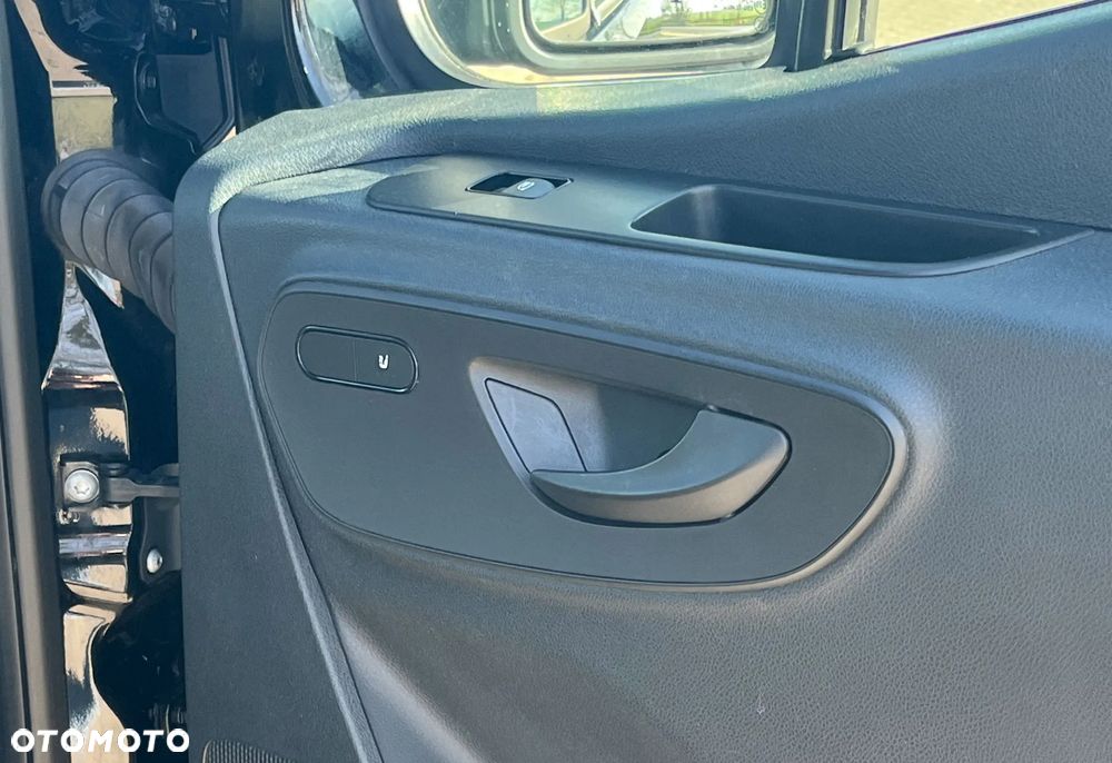 Mercedes-Benz Sprinter - 18