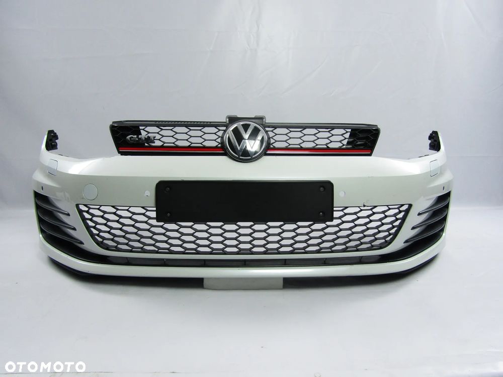 Zderzak przedni VW Golf 7 12 - 17 GTI Sprysk. / Pdc-6 Kod lakieru LOK1 L0K1 - 6