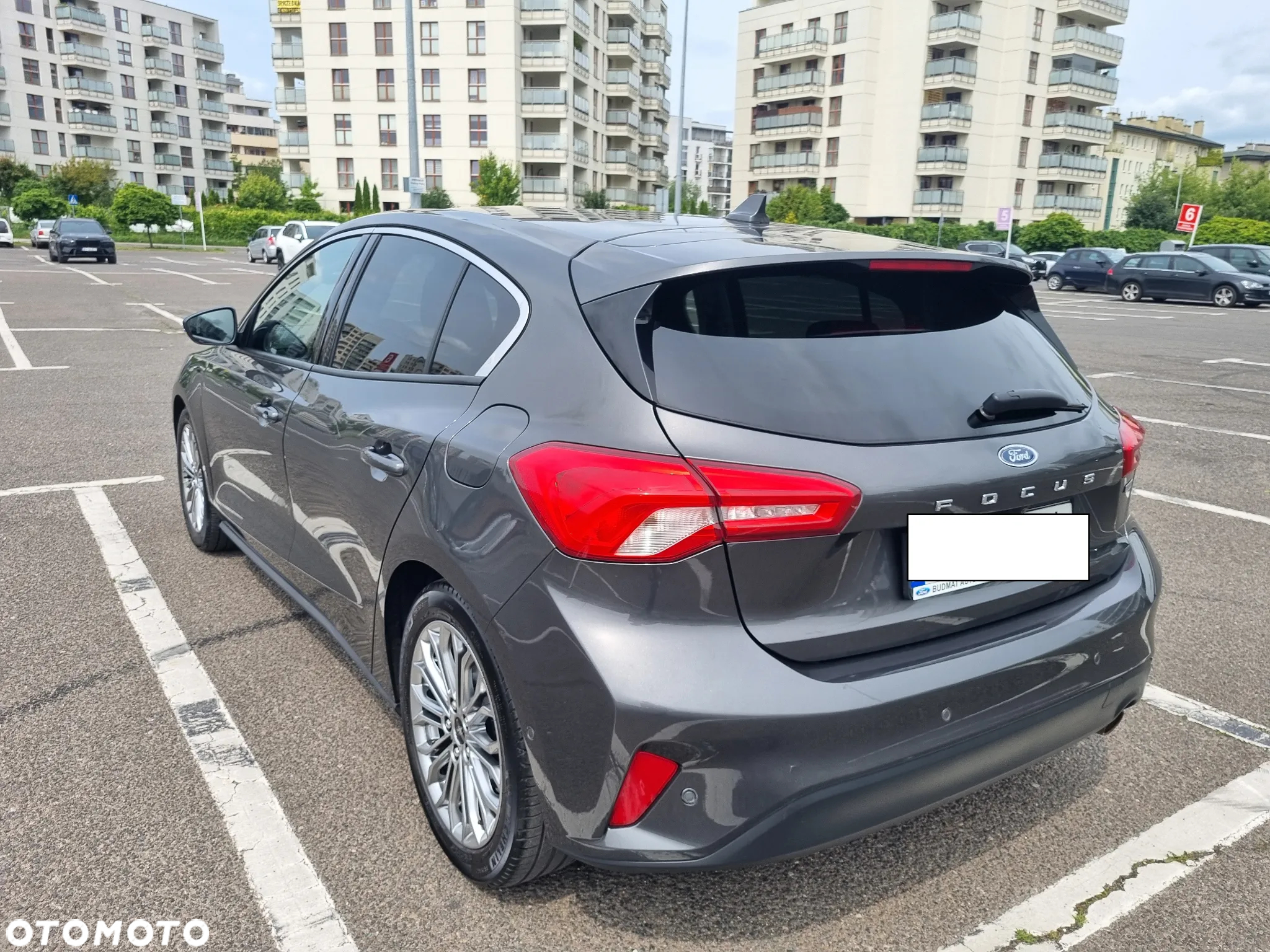 Ford Focus 1.0 EcoBoost Titanium Business - 9
