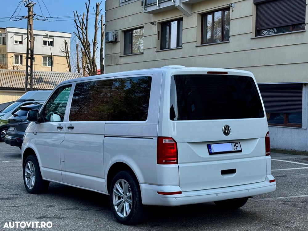 Volkswagen Caravelle KR Comfortline DSG - 12
