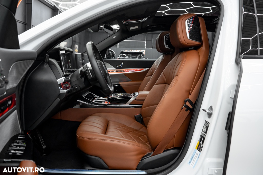BMW Seria 7 750e xDrive AT PHEV - 15