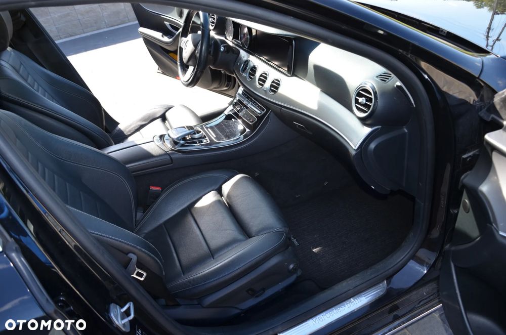 Mercedes-Benz Klasa E 220 d 9G-TRONIC - 9
