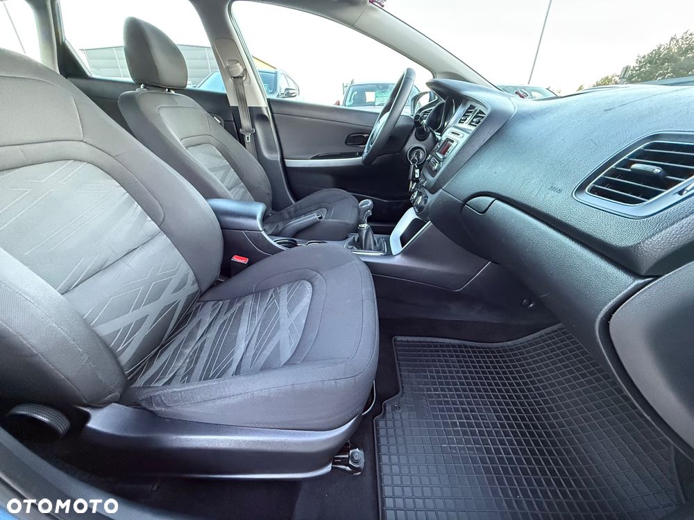 Kia Ceed 1.4 CVVT - 26