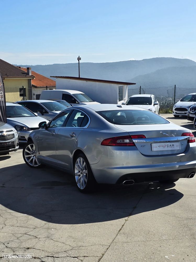 Jaguar XF 3.0 D V6 S Premium Luxury - 37