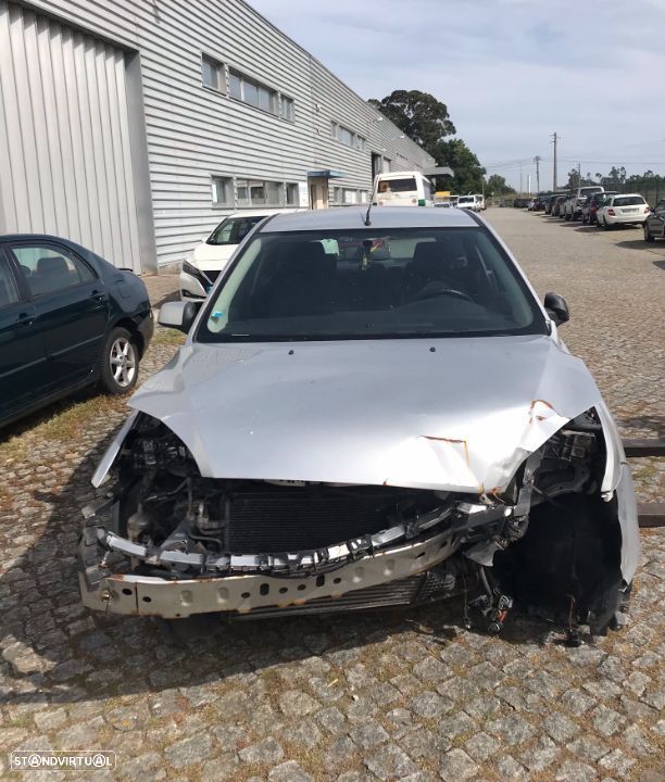 Ford Focus II 1.6 TDCi 110cv 5P 2005 - Para Peças - 4