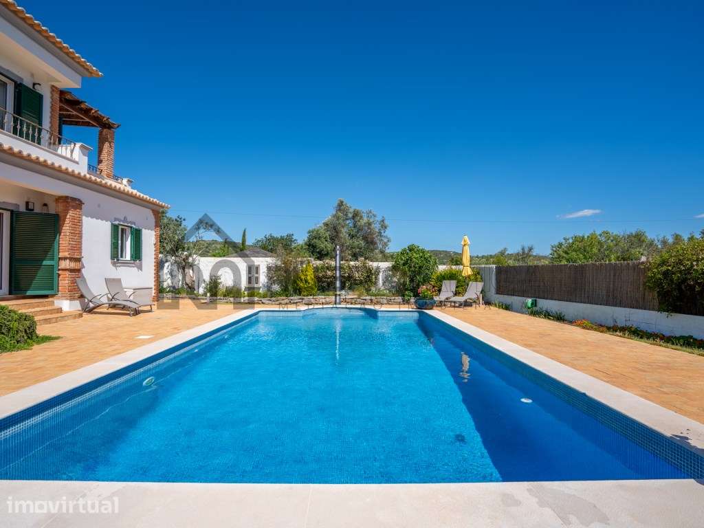 Moradia de qualidade situada a 5mn de Loulé, com 3 quartos e piscina - Grande imagem: 3/60