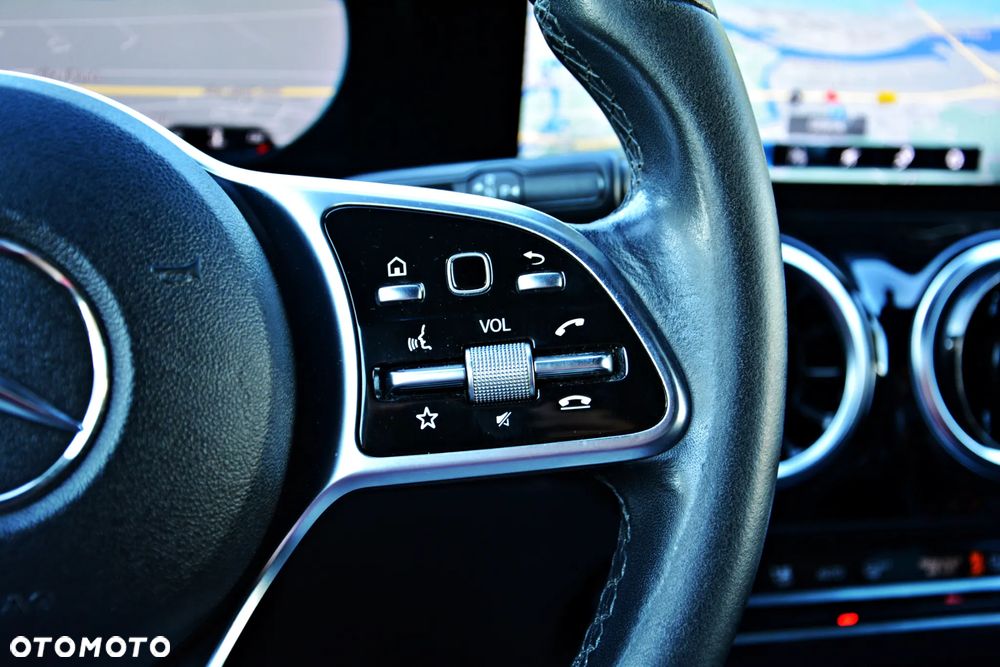 Mercedes-Benz Klasa B 200 d 8G-DCT - 35