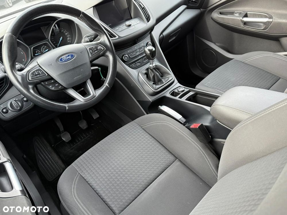 Ford Grand C-MAX - 5