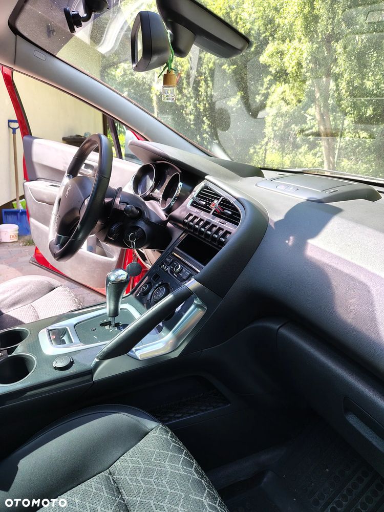 Peugeot 3008 - 11