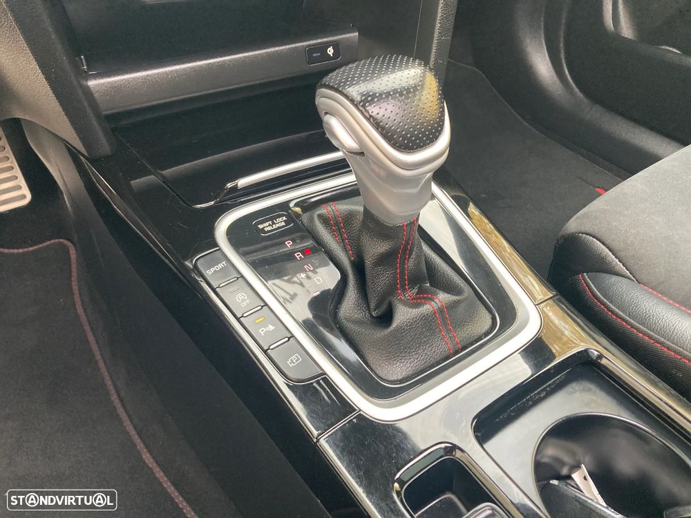Kia ProCeed 1.6 T-GDI DCT7 OPF GT - 33