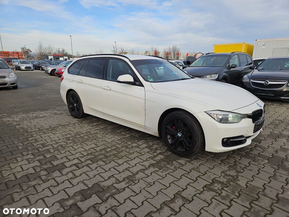 BMW Seria 3 - 16